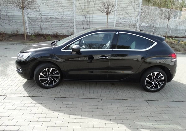 Citroen DS4 cena 45000 przebieg: 155300, rok produkcji 2017 z Góra małe 781